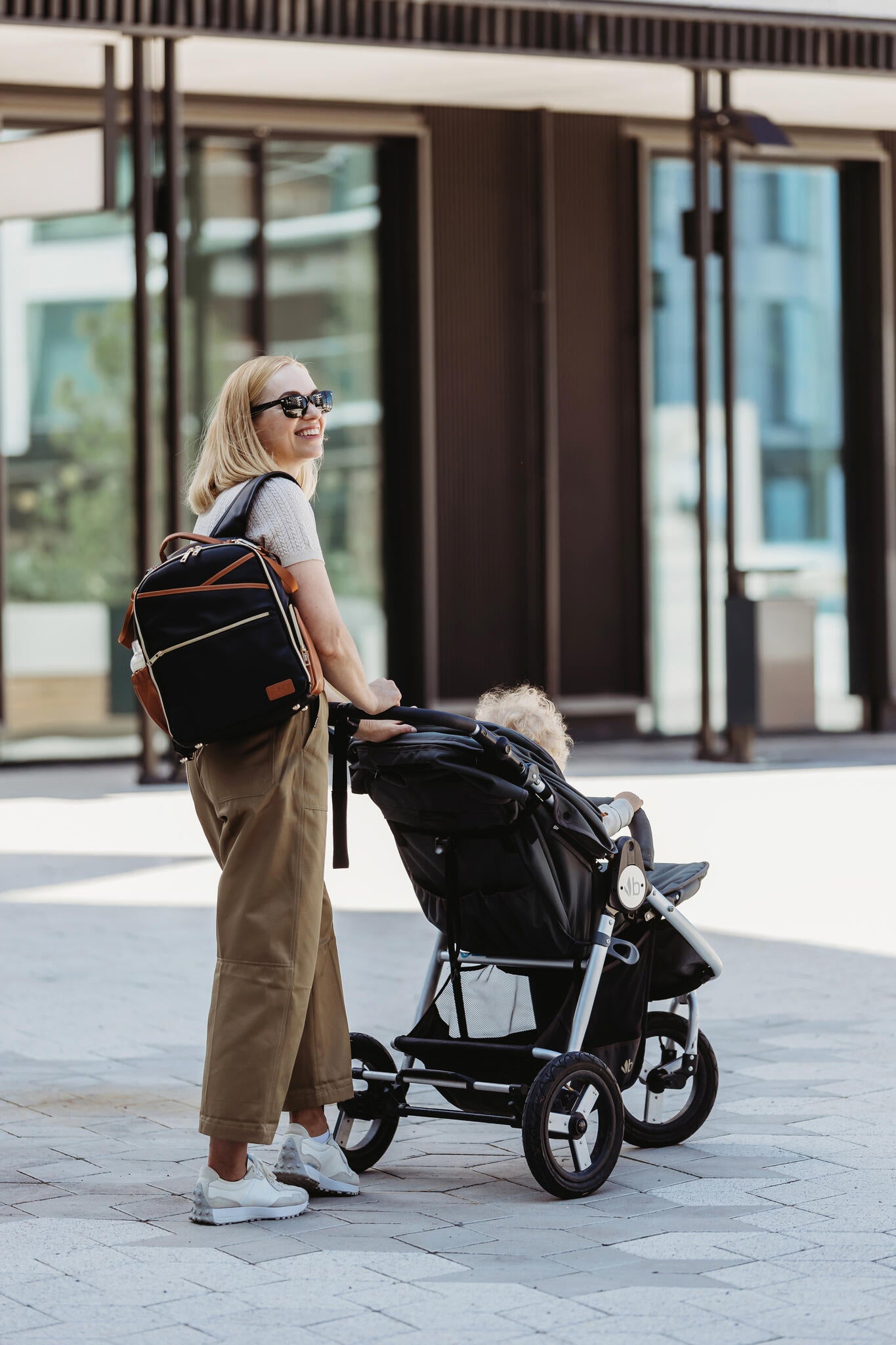 Small diaper backpack – black coffee