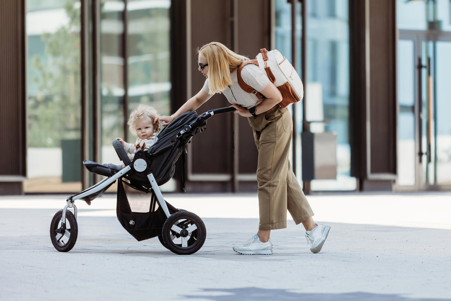 Small diaper backpack – cappuccino